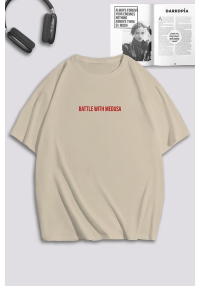 Unisex Kadın Erkek Battle With Medusa Baskılı Özel Tasarım Oversize T-shirt Bej Mck0152 Bej