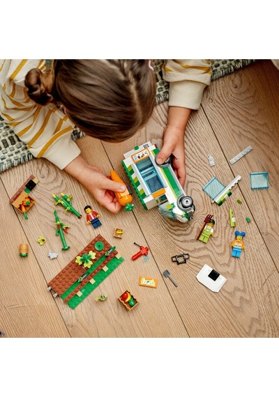 LEGO® City 60345 Çiftçi Pazarı Minibüsü 310 Parça