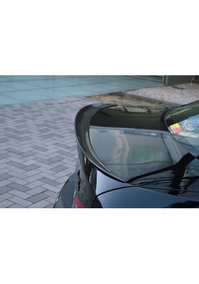 Bmw E90 Bagaj Üstü Spoiler Performans Spoyler 2005 - 2012 Parlak Siyah Boyalı