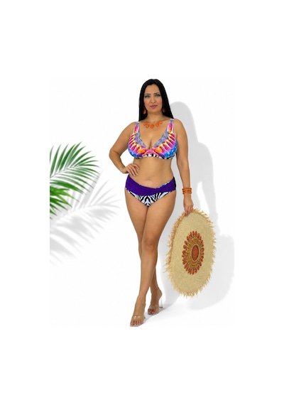Büyük Beden Sabit Pedli Desenli Taşlı Bağlama Detaylı Toparlayıcı Yüksek Bel Kadın Bikini Takım Büyük Beden Sabit Pedli Desenli Taşlı Bağlama Detaylı Toparlayıcı Yüksek Bel Kadın Bikini Takım