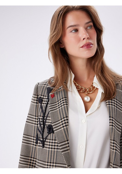 Faik Sönmez Yakası Aplike Detaylı Kazayağı Desen Blazer Ceket W27ckt015 Uw27ckt01534 Bej