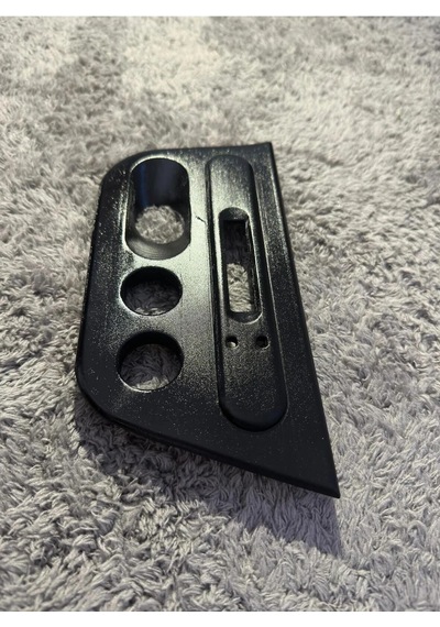 Peugeot 306 Orta Panel Alt Kısım