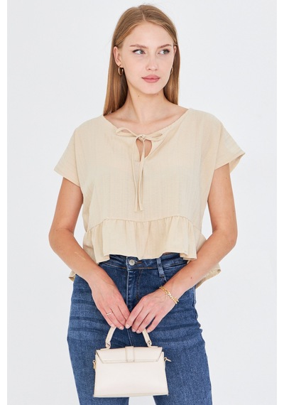 Armonika Kadın Krem Yarasa Kol Yakası Bağlamalı Eteği Fırfırlı Oversize Crop Bluz Arm-24y001088 Armonika Kadın Krem Yarasa Kol Yakası Bağlamalı Eteği Fırfırlı Oversize Crop Bluz Arm-24y001088