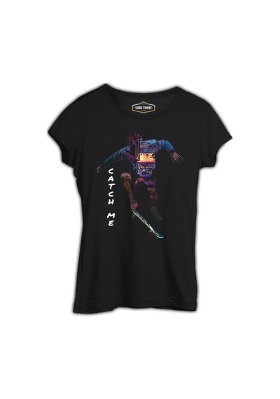 A Skater İn A City Siyah Kadın Tshirt 001