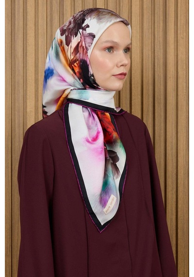 Pierre Cardin İpek Eşarp - 2026 İlkbahar-yaz - 9158230-391 - Sura 391 Çok Renkli 391 Çok Renkli