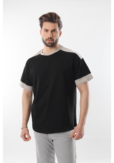 Madmext Siyah Omzu Şerit Detaylı Erkek T-shirt E7125 Siyah