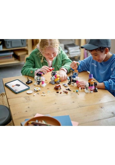 Star Wars - 75392 Creative Play Droid Builder 1186 Parça