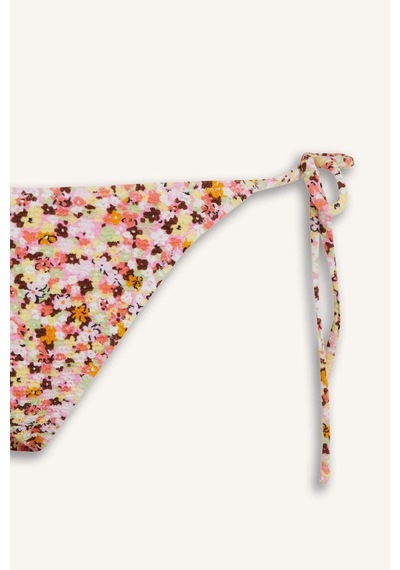 Defacto Regular Fit Çiçekli Bürümcük Bağcıklı Bikini Alt-fall İn Love E2577ax25smrd194 Kırmızı