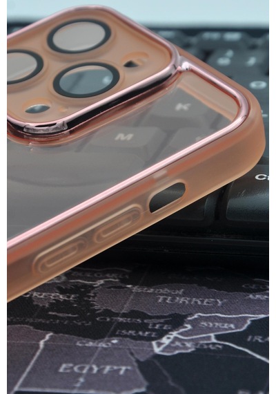 Apple Uyumlu iPhone 13 Pro Max Uyumlu Pembe Kenarlı Renkli Yarı Şeffaf Kapak Kılıf Kamera Lens Korumalı Pembe -