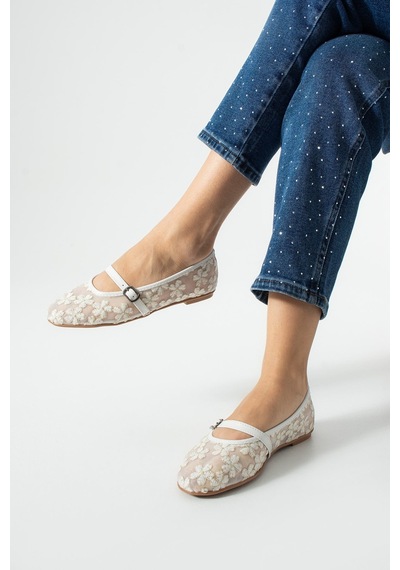 Dabab Shoes Lorena Kadın Beyaz Çiçek Nakışlı Tül Mary Jane Babet