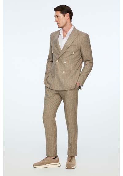 Morven Erkek Yeşil Keten Trend Çizgili Slim Fit Sivri Yaka Kruvaze Takım Elbise 26ys001004700 Yeşil Morven Erkek Yeşil Keten Trend Çizgili Slim Fit Sivri Yaka Kruvaze Takım Elbise 26ys001004700 Yeşil