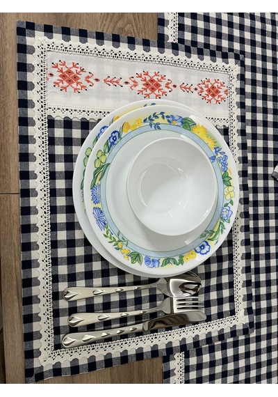 Kareli Masa Örtüsü Beyaz - Lacivert
