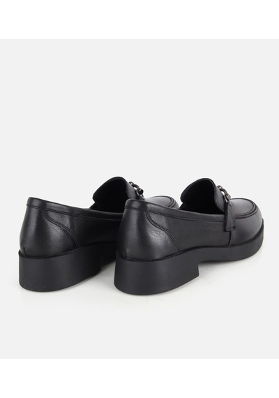 Hotiç Kadın Deri Siyah Metal Zincir Detaylı Klasik Loafer 01ayh334760a100 01ayh334760a100