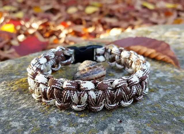 Kahverengi Kamuflaj Paracord Bileklik Çok Renkli