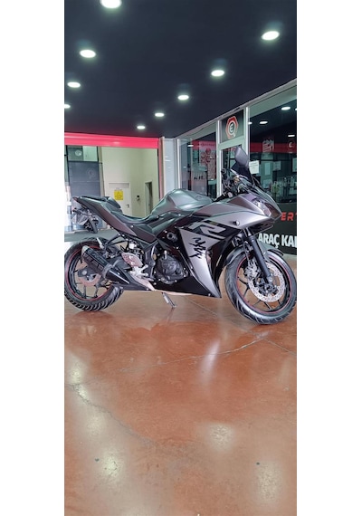 Yamaha Yzf R25 Yazılı Yan Ön Grenaj Sticker Etiket Model