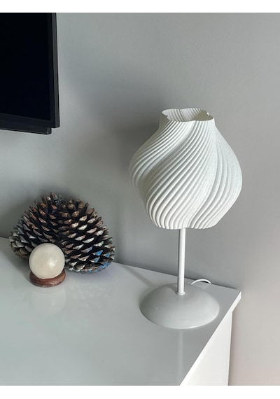Designobee Krema Plus - Modern Abajur Masa Lambası Gece Lambası - Metal Ayaklı Lamba - Ambiyans Lambası, Dekoratif A Çok Renkli