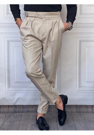 Modefendi Kuşak Toka Detaylı Kuş Gözü Desen Pileli Pantolon Krem
