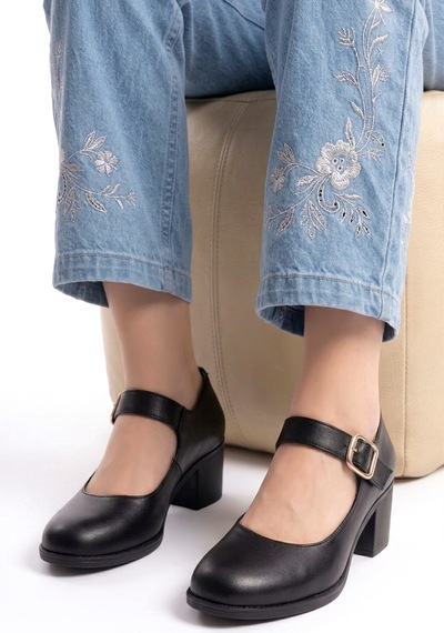 Analin Shoes Kadın Hakiki Deri Tokalı Günlük Kalın Topuklu Ayakkabı Siyah
