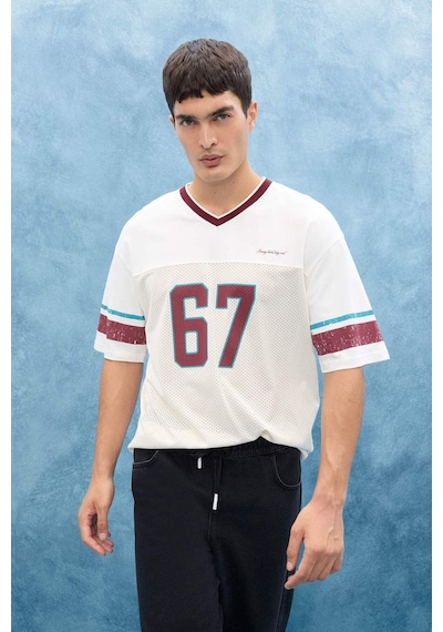 Defacto Boxy Fit V Yaka Baskılı Kısa Kollu Tişört F8356ax25hser118 Ekru