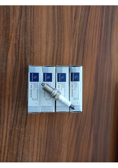Mercedes W124 W202 W140 W210 W208 M111 Buji 4 Adet 554800436