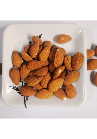 Yeni Harmancı Çiğ Badem İçi Sağlıklı Atıştırmalık Yerli Üretim Yeni Mahsul Günlük Paketleme 500 G