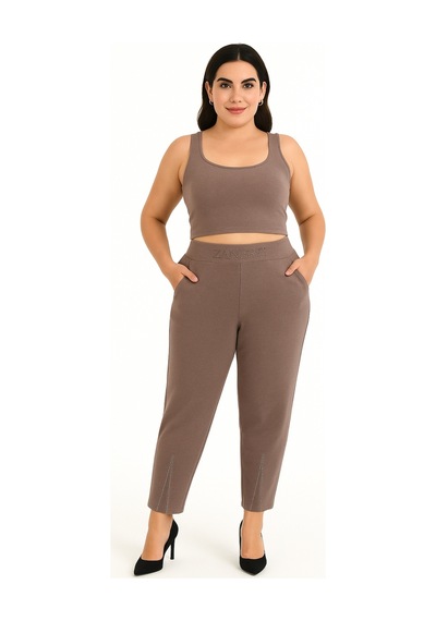 Büyük Beden Lastikli Yüksek Bel Taşlı Mom Likralı Taş Deri Detaylı Kışlık Kaşe Kadın Pantolon Vizon Büyük Beden Lastikli Yüksek Bel Taşlı Mom Likralı Taş Deri Detaylı Kışlık Kaşe Kadın Pantolon Vizon