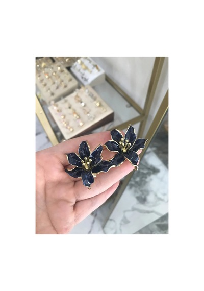 Tasarım Çiçek Model Lacivert Küpe