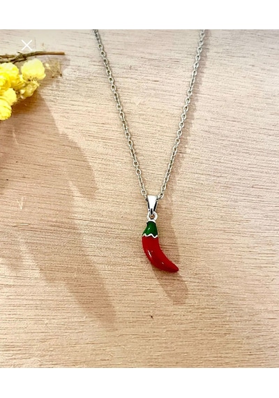 Kadın & Erkek Şık Tasarım Çelik Kırmızı Chili Biber Figürlü Takı Minimalist Şans Kolye Gümüş
