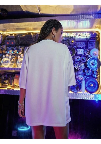 Flood Of Style Kadın Beyaz Kelebek Baskılı Oversize Tshirt