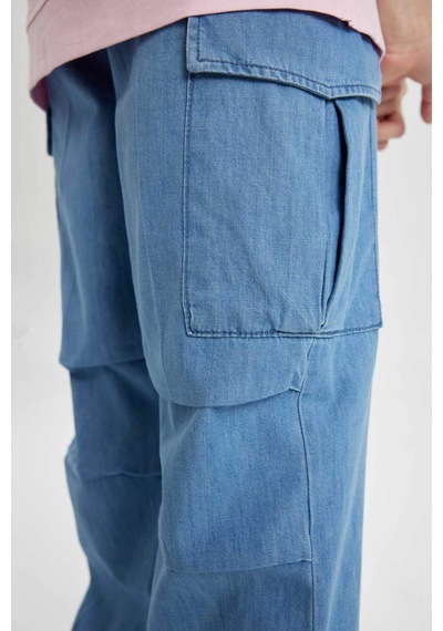 Defacto Kız Çocuk Kargo Fit Esnek Bantlı Paça Jean Pantolon B4952A824SPNM28 Mavi Defacto Kız Çocuk Kargo Fit Esnek Bantlı Paça Jean Pantolon B4952A824SPNM28 Mavi