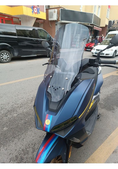 Motocam Rks Vieste 249 Ön Cam 2022-2026 Model 75cm Füme Renkli 4mm Uzun