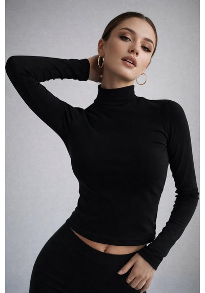 Wild Bee Kadın Siyah Yarım Balıkçı Yaka Uzun Kollu Bluz