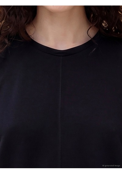 Lcw Petite Siyah Soft Touch Asimetrik Kesim Kadın Tişört