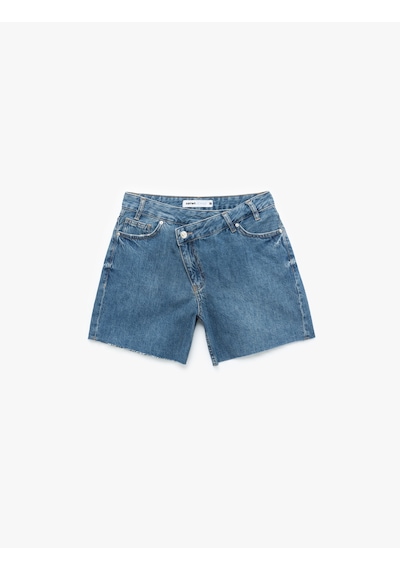 Koton Asimetrik Düğme Detaylı Cepli Mini Denim Şort Orta İndigo 5sal40295md Indigo