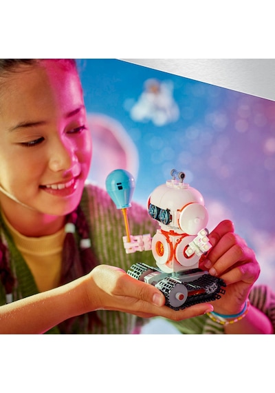LEGO® Creator 3’ü 1 Arada Uzay Robotu 31164 - 8 Yaş ve Üzeri Çocuklar için Köpek Figürüne veya Rokete Dönüşebilen Oyuncak Yapım Seti (281P)
