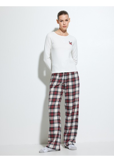 Koton Yılbaşı Temalı Uzun Kollu Bisiklet Yaka Pamuklu Pijama Üstü Beyaz 5wlk40285mk Beyaz