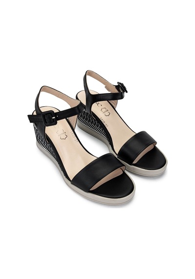 Tamer Tanca Kadın Hakiki Deri Siyah Topuklu Ayakkabı 33 1410 Bn Ayk Y25 Sıyah Siyah