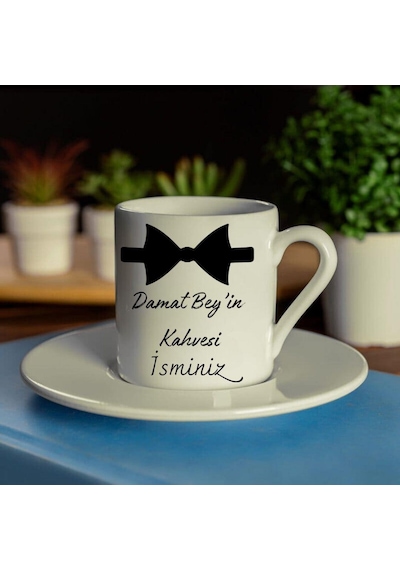 Damatlara Özel İsimli Kahve Fincanı Beyaz