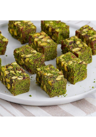 Bulutlar Kuruyemiş Antep Fıstıklı Narlı Oscar Lokum Kg 1000 Gr