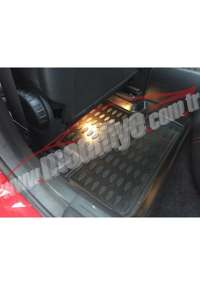 Mercedes A Serisi Havuzlu Paspas A180 A200 A45 Paspası 2013 2014