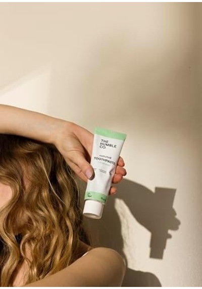 - Toothpaste Adult Fresh Mint 75 Ml Nane Aromalı Doğal Diş Macunu 75 Ml, Doğal Olarak Temiz Bir Gülümseme İçin Ferah Nane Aromalı Diş Macunu