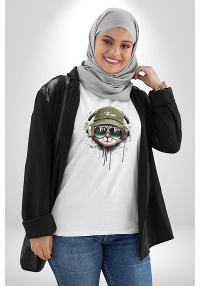 Havalı Pilot Şapkalı Müzik Dinleyen Kedi Unisex Unisex Beyaz Organik Baskılı T-shirt Penye Yüksek Kalite Beyaz