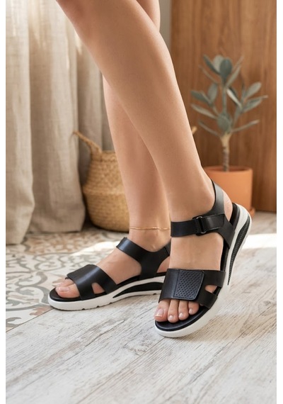 Shoetek Hesva Kadın Sandalet Bilekten Bantlı Siyah Deri