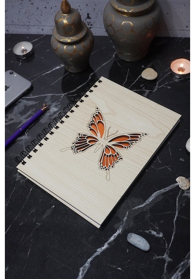 Kelebek Desenli Ahşap Defter - Ajanda - Günlük - Çizgisiz Defter Ahşap Rengi Banu - A5 Notebook