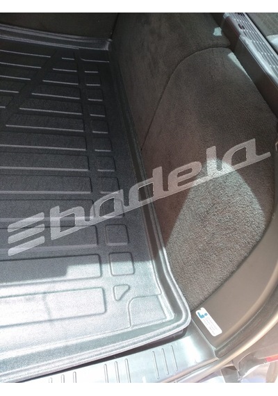Bmw E39 Tourıng 5 Serisi Bagaj Havuzu Tam Uyum ve Koruma Siyah 3d
