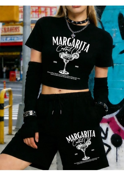 Tarzsokak Yaz Margarita Kokteyl Kulübü Baskılar Kırpma Üstleri Şort Kadın İki Parçalı Set Beş Nokta Pan Siyah Tarzsokak Yaz Margarita Kokteyl Kulübü Baskılar Kırpma Üstleri Şort Kadın İki Parçalı Set Beş Nokta Pan Siyah