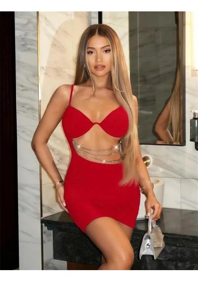 Angbutik Zincir Detaylı Göğüs Dekolteli Kırmızı Mini Club Elbisesi