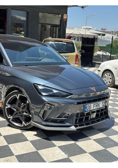 Cupra Leon 2023... Ön Tampo Lip---fibersan Tuning 0000