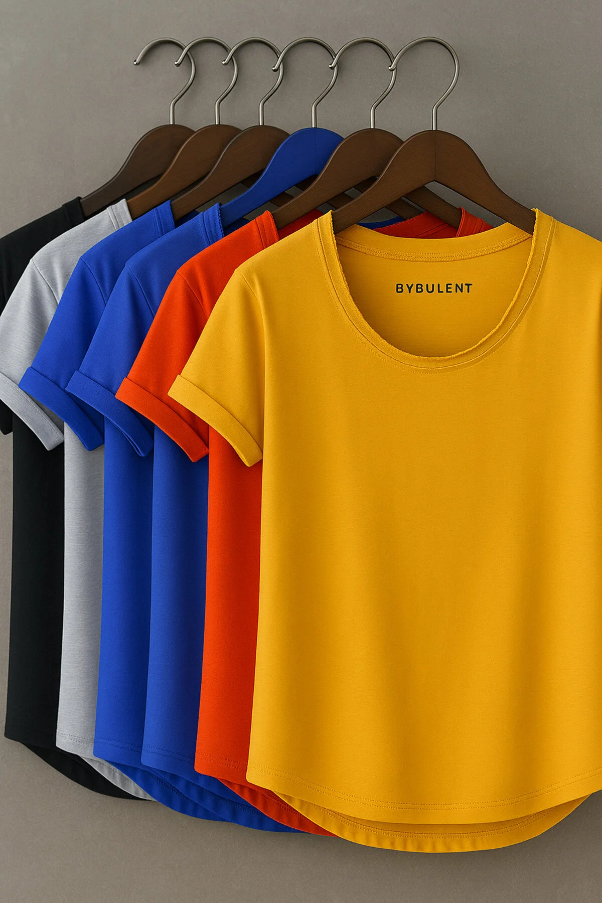 Beyaz Özel Üretim Geniş Yaka Alt Oval Kesim Tişört T-shirt Beyaz