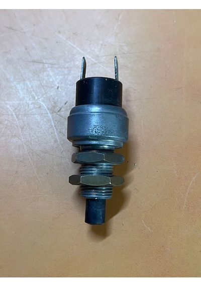 Bmw E34 1988-1995 Fren Müşürü Üçüzler